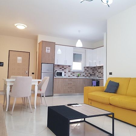 Relax Apartments Golem 格勒姆 外观 照片