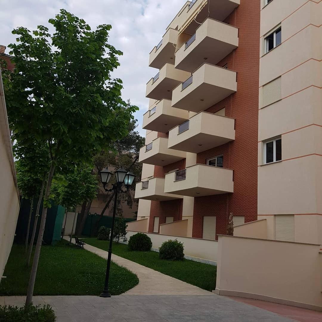 Relax Apartments Golem 格勒姆 外观 照片